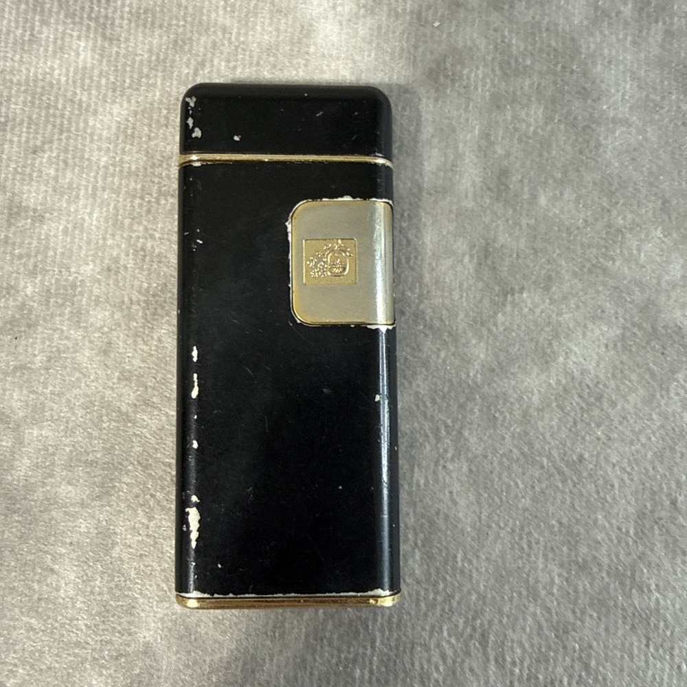 Colibri Black lacquer and gold-tone lighter, vintage pocket lighter